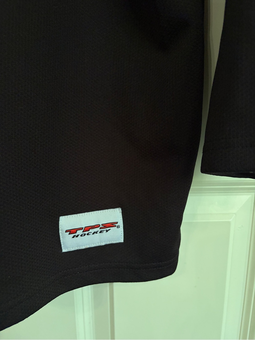 Northern Edge Hockey Jersey Black & Red Logo size S. Great condition. Canada - Picture 5 of 6